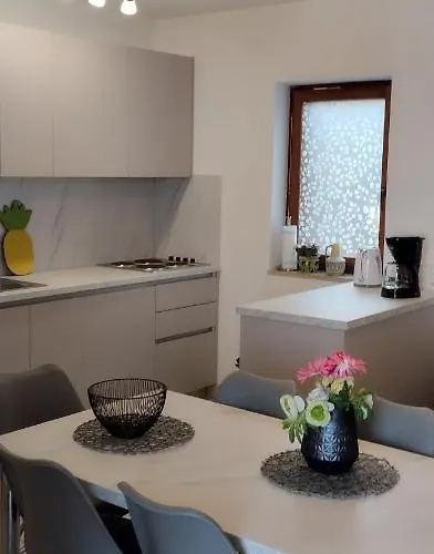 Lägenhet Oja Malinska